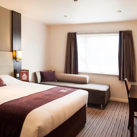 Premier Inn Birmingham City Centre Broad Street 外观 照片