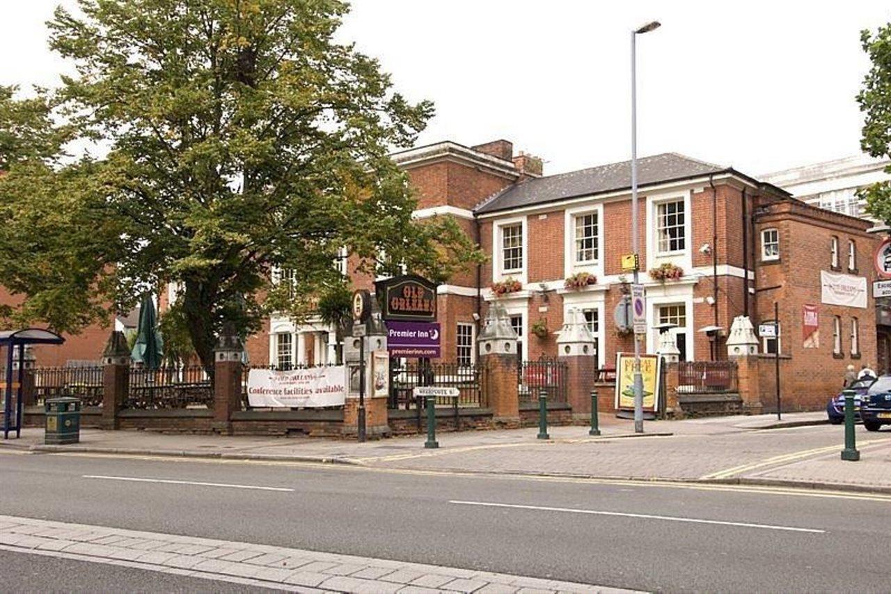 Premier Inn Birmingham City Centre Broad Street 外观 照片