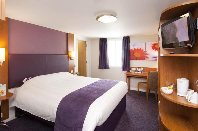 Premier Inn Birmingham City Centre Broad Street 外观 照片